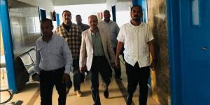 جولات مفاجئة لمتابعة الانضباط والخدمات بالوحدات القروية والصحية بالفتح أسيوط