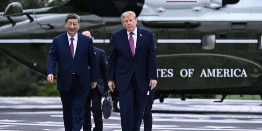 ترامب وشي يؤكدان مواصلة التعاون… وبكين تدعم عودة واشنطن وطهران للاتفاق
